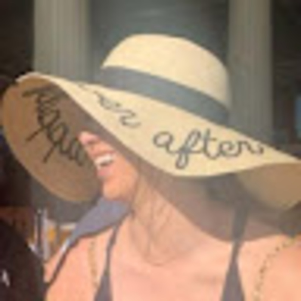 Meet your Posher, Liz